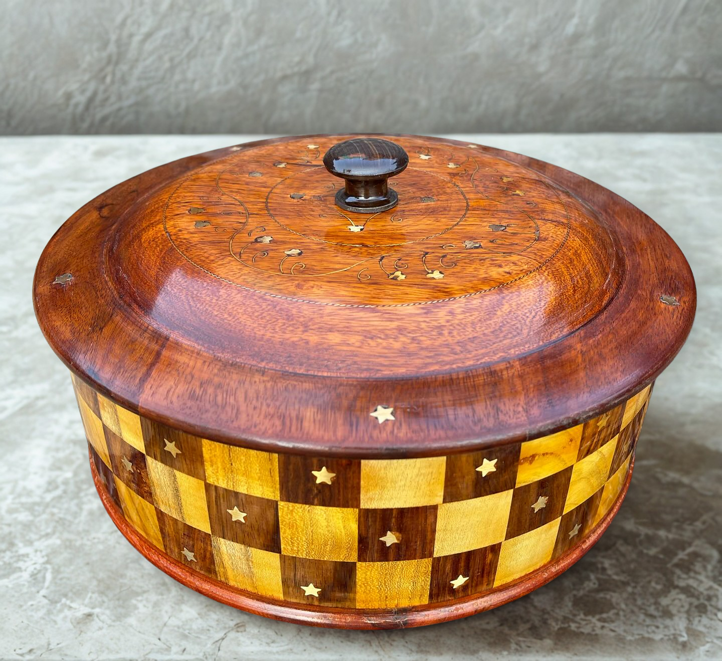 Wooden Hot Pot With Brass (Tukri) Work